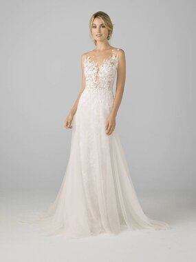 Liancarlo 18113 Ivory Cream Lace Sheath Wedding Dress Size 10